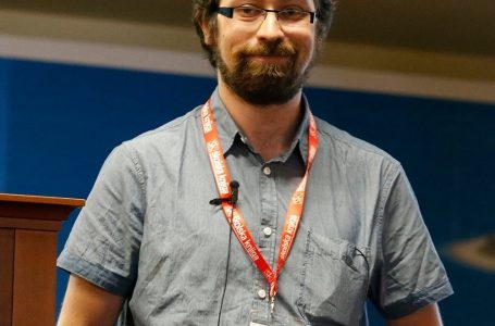 PIB Y CIENCIA : DOCTOR HUGO BENITEZ DE LA UCM ANALIZA INVERSION EN CIIENCIA Y TECNOLOGIA EN CHILE