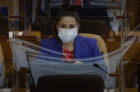 Diputada Álvarez (PS) y decisión de no inocularse: “Hablo también por las personas que no confían en la vacuna”
