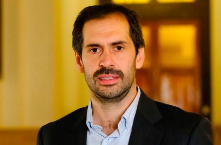 Ministro Grau afirma que “vamos a presentar una nueva ley de pesca” y reitera que “no impulsaremos”
