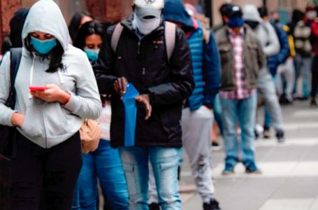 Desempleo asciende a 7,8% en último trimestre móvil y la ocupación informal traspasa el 27%